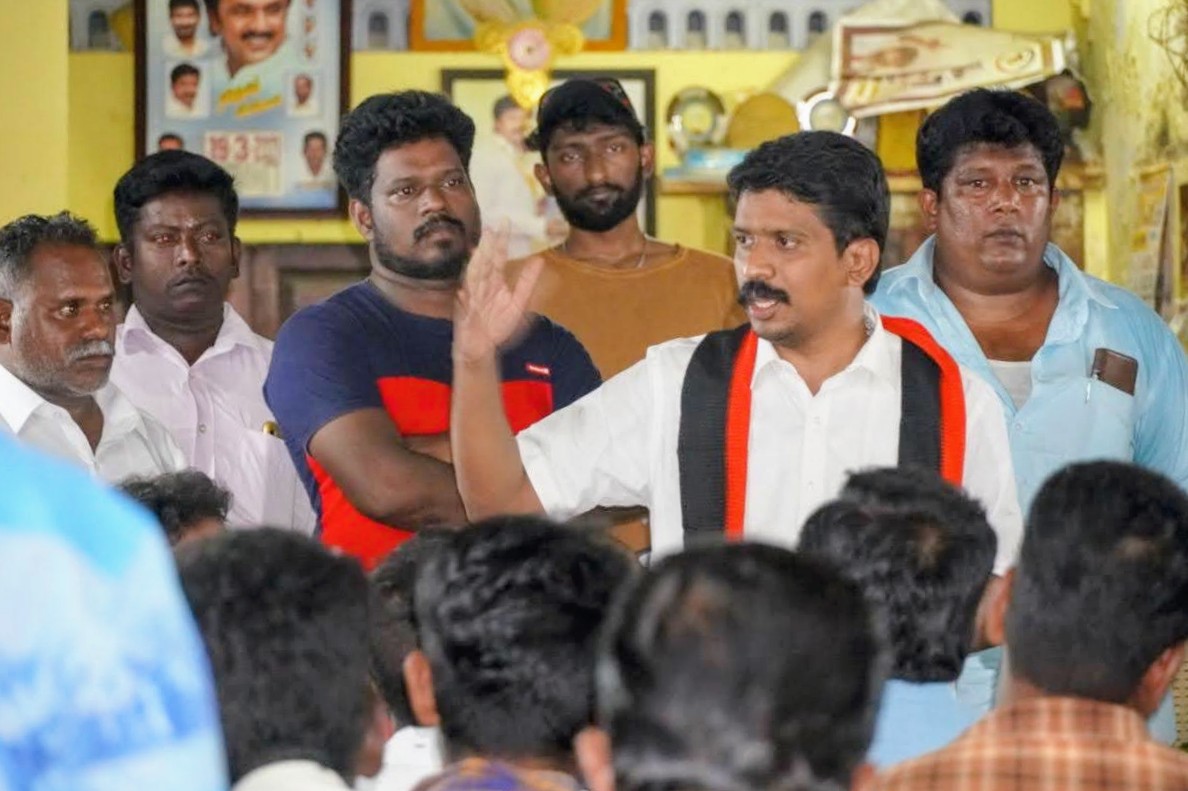 Akash Narayan at a political rally during a Tamil Nadu election campaign